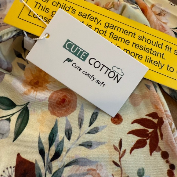 NWT Floral Print Bamboo Zippy Romper - Picture 8 of 8